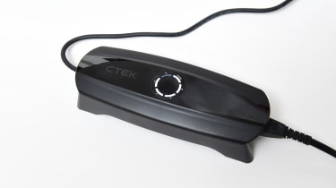 Battery charger group test - CTEK 